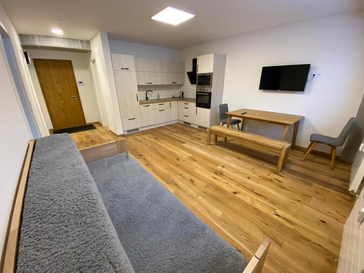 Wellness Apartman Pila クヴィルダ エクステリア 写真